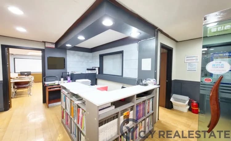 방이동 4층 역세권 사무실 사진 1